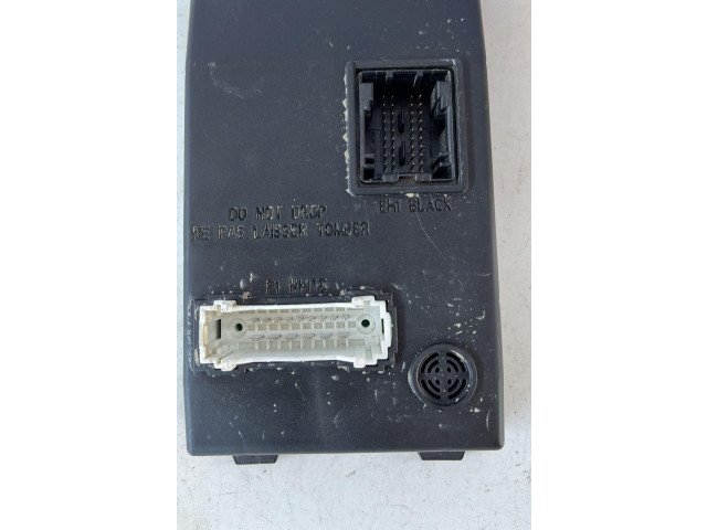 Блок управления 8201013757, 8201013757 Dacia Sandero