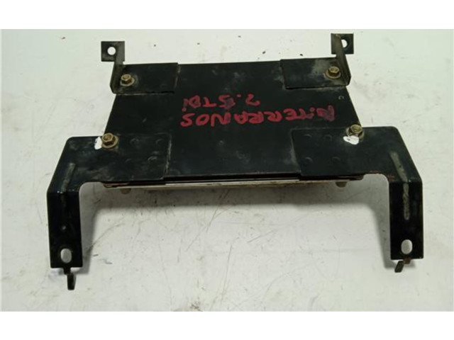 Řídící jednotka 281010284 Nissan Terrano 1992