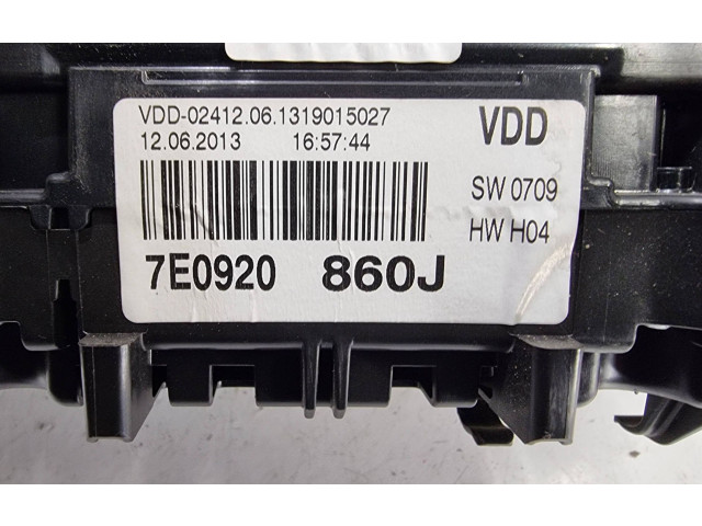 Přístrojová deska Volkswagen Transporter - Caravelle T5 2013 7E0920860J