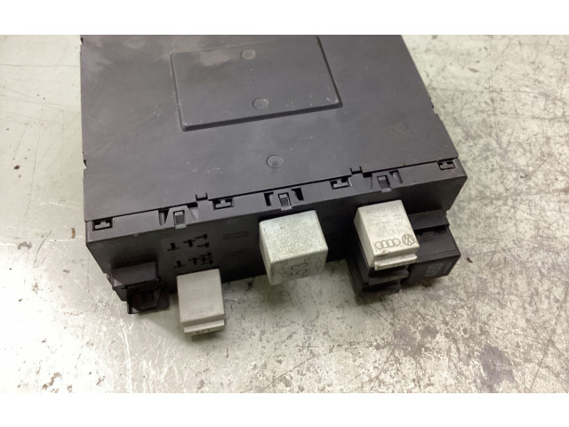 Блок комфорта 1K0937049N, 21002966 Skoda Octavia Mk2 (1Z)