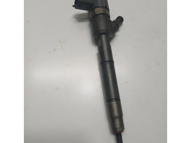 Vstřikovač 0445110411 Hyundai i40 pro naftový motor 1.7