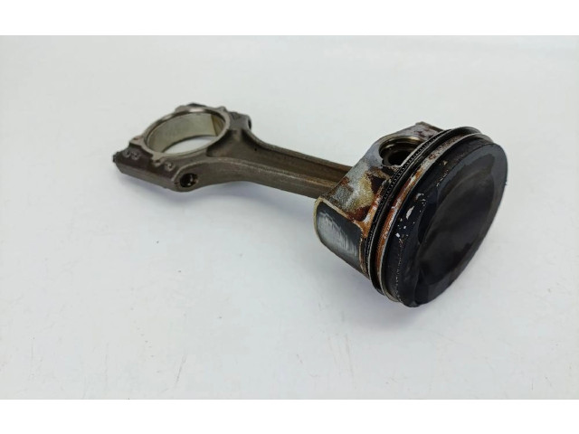 Поршень с шатуном DNU 06K107065AG Volkswagen Golf VII