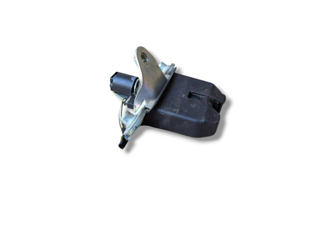 Замок багажника 1Z5827501D Skoda Octavia Mk2 (1Z) 2004 - 2013 года