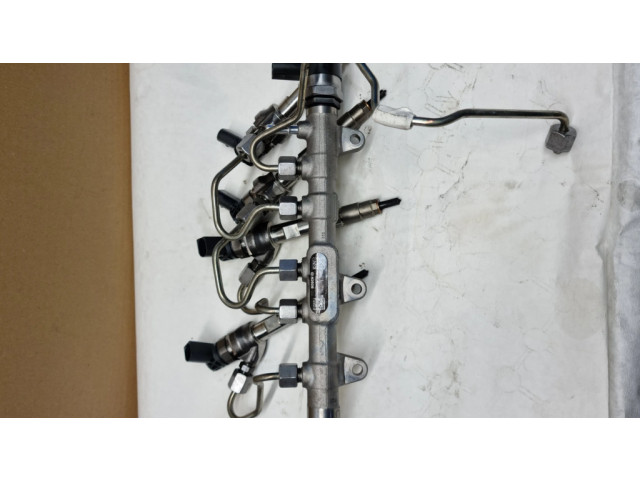 Vstřikovač 8514148, 8511626   BMW 4 F36 Gran coupe  pro naftový motor 2.0  