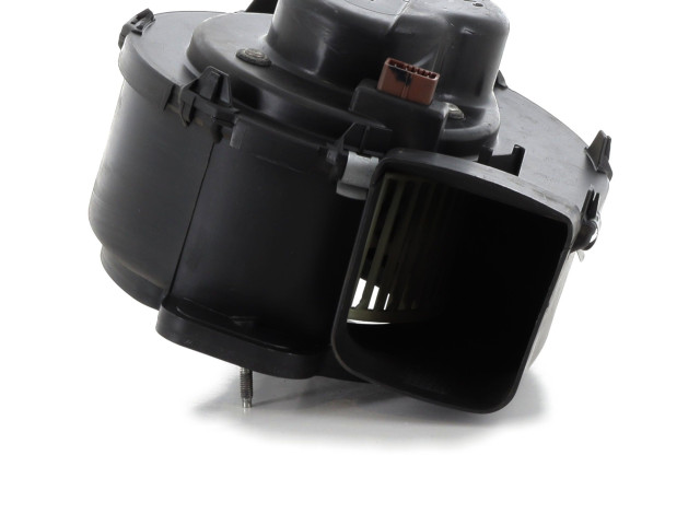 Вентилятор печки    6441K8, X0-3590X   Citroen Saxo