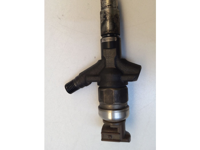 Форсунка 16613AA020 Subaru Outback