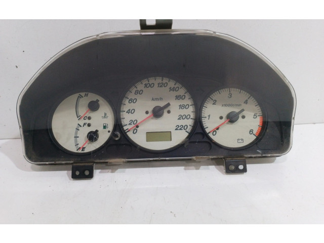 Přístrojová deska Mazda Premacy 2004 B25F55441