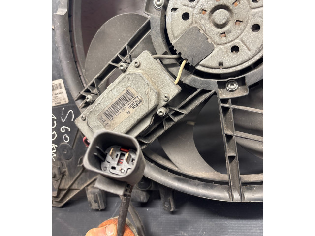 Вентилятор радиатора     30645253    Volvo V70 