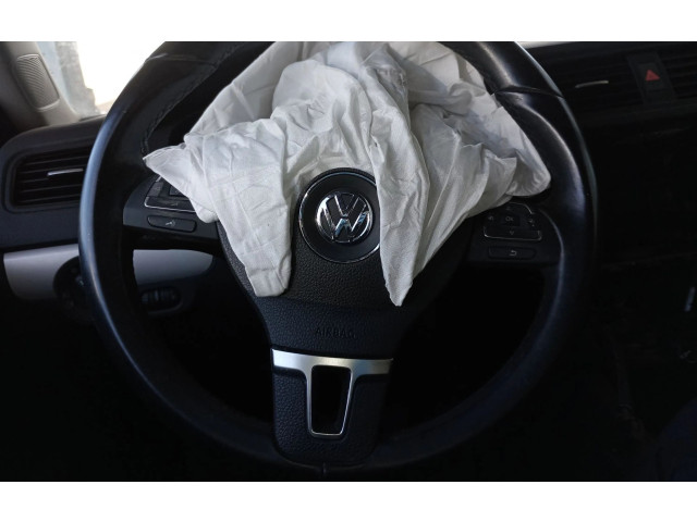 Руль Volkswagen Jetta VI 2011 - 2018 года 5C0419091K