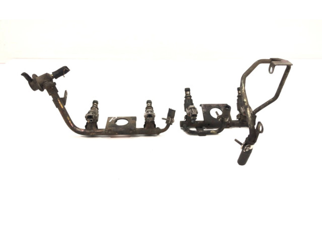 Топливная рампа 17522-AA630 Subaru Legacy