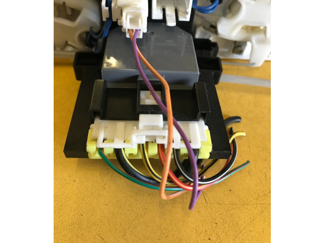 Блок управления климат-контролем    Subaru Forester SF