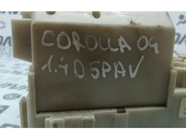 Блок предохранителей  1485   Toyota Corolla Verso AR10    