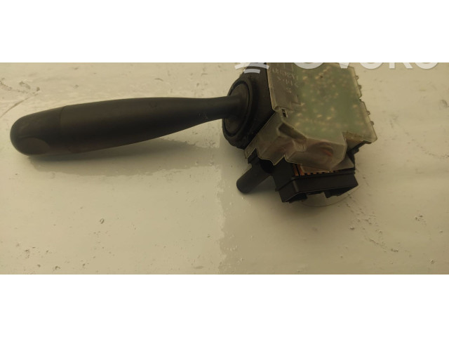 Ручка стеклоочистителей Daihatsu Sirion