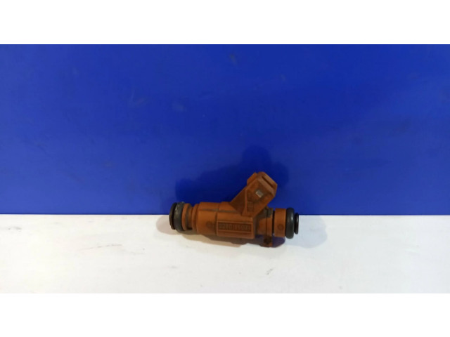 Форсунка 55557323    Saab 9-5 для бензинового двигателя  2.3