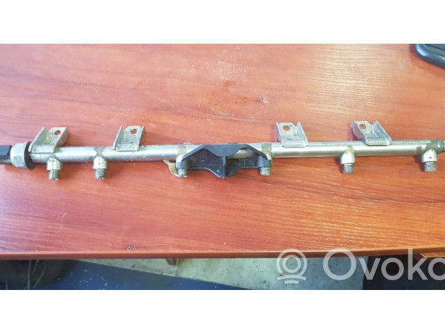 Vstřikovací lišta 7537319 BMW 1 E81 E87 pro naftový motor 2.0