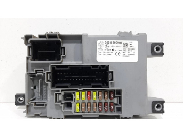 Блок предохранителей 518690940, 28260591 Fiat Grande Punto