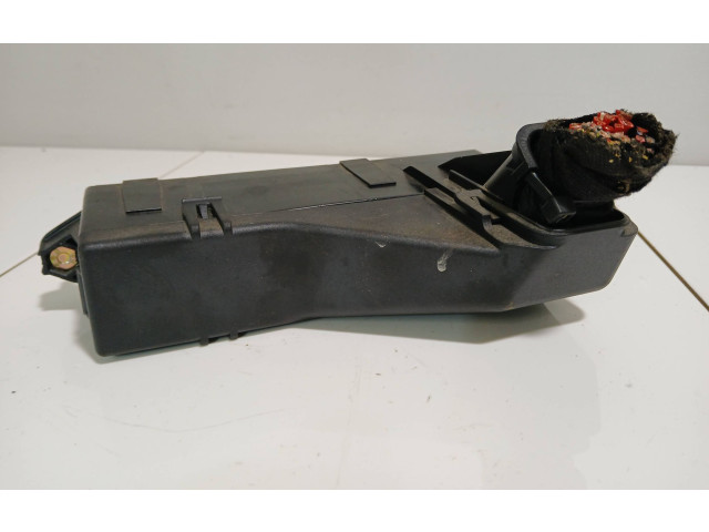 Блок предохранителей 8Z1941824 Audi A2