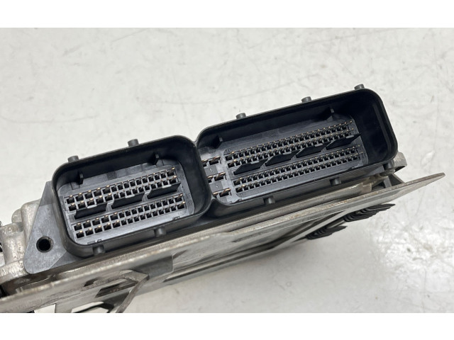 Блок управления двигателя 04L907309K, 0281030170 Volkswagen Caddy