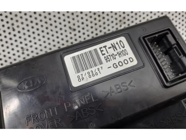 Дисплей    95710-1H100   KIA Ceed