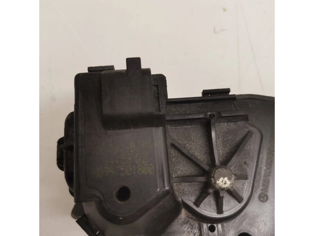 Zámek zadních dveří A0997501800 Mercedes-Benz C W205 2018