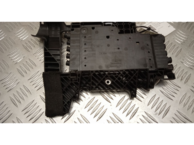 Блок предохранителей 32200114 Volvo XC60