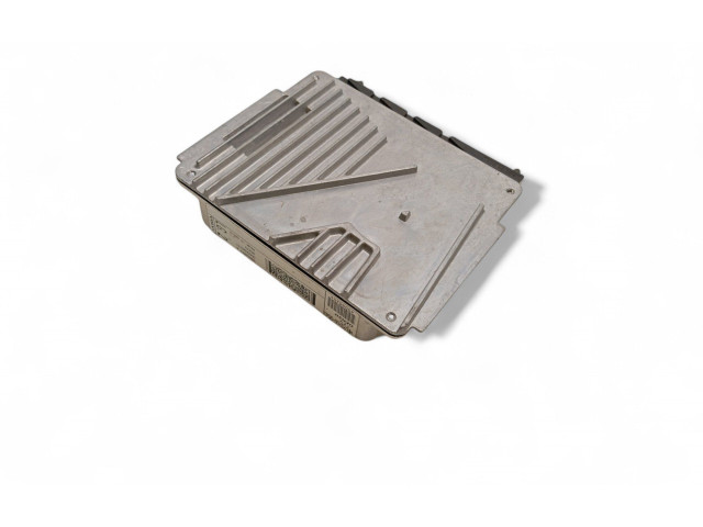 Блок управления двигателем Блок управления 30684877A Volvo V70