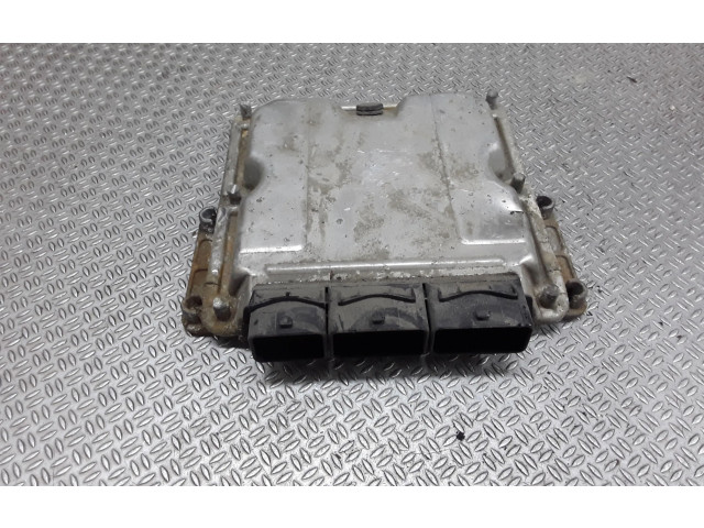 Řídící jednotka 8200095416, 0281011101 Renault Espace IV 2003