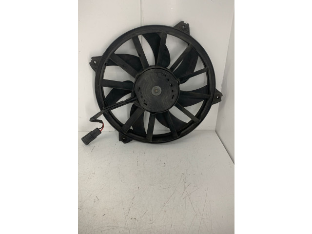 Vstřikovací lišta Peugeot 5008 DV6C_9HD