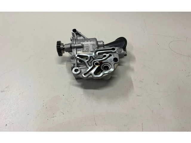 Масляный насос 06H115105, 06K344 Audi A3 S3 8V