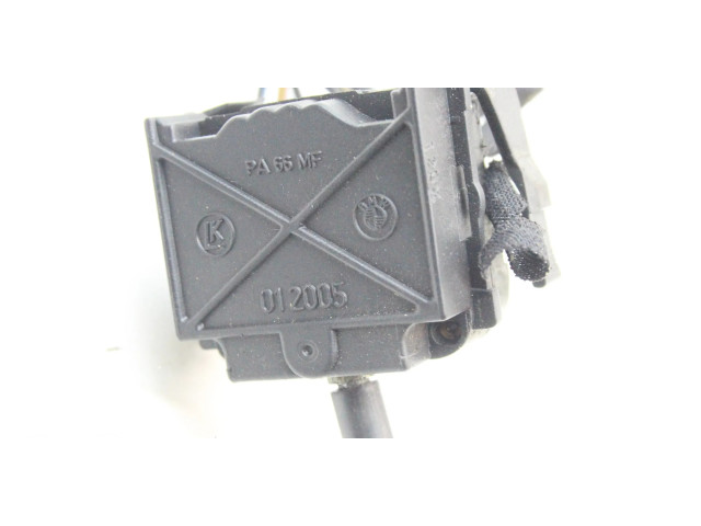 Включатель скорости стеклоочистителей    BMW Z3 E36