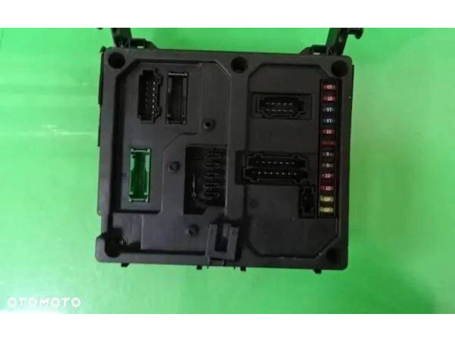 Pojistková skříňka Řídící jednotka BSM 7M3962258M Volkswagen Sharan 2004