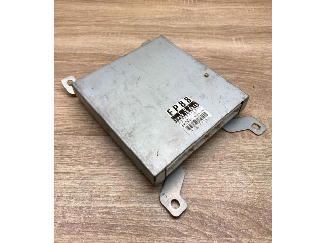 Блок управления двигателем Блок управления FP8818881B, 2797000821 Mazda Premacy