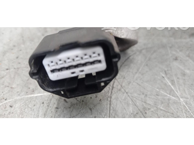 Зеркало электрическое Nissan Pathfinder R51 2005 - 2012 года