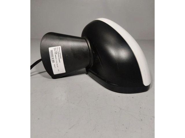 Зеркало электрическое Opel Meriva B 2010 - 2016 года