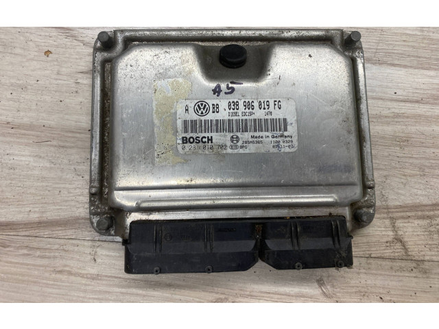Блок управления двигателя 038906019FG, 0281010702   Volkswagen Golf Cross