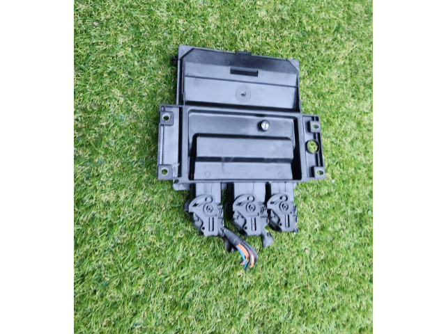 Řídící jednotka 391024X520, R0410C045F KIA Carnival 2003