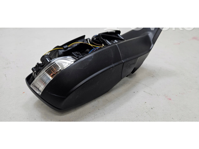 Зеркало электрическое Skoda Fabia Mk3 (NJ) 2015 - 2021 года