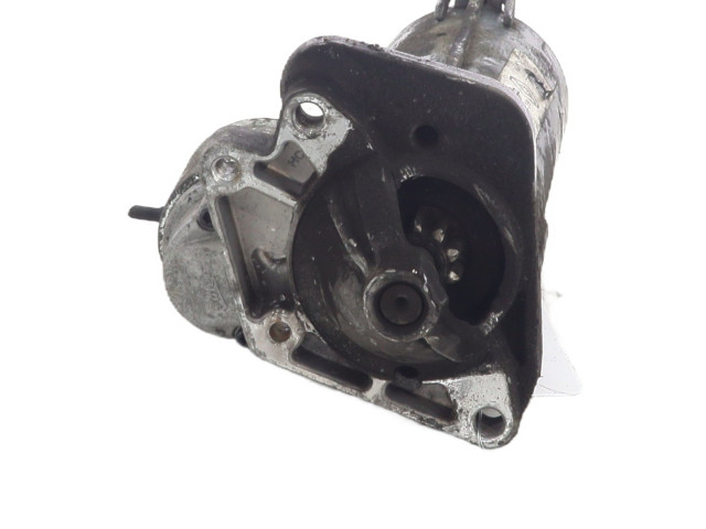 Стартер 233003329R Dacia Sandero