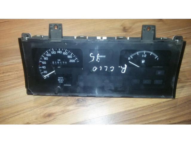 Панель приборов 7700841348, 09041560010 Renault Clio I
