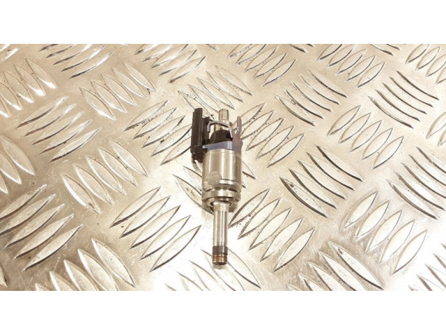 Vstřikovač 31336653 Volvo XC90 pro benzínový motor 2.0