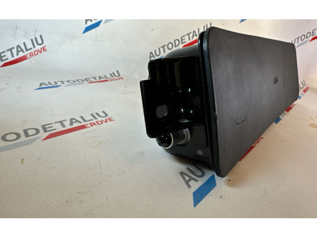 Подушка безопасности для колен 9363844, 72129363844 BMW X3 G01