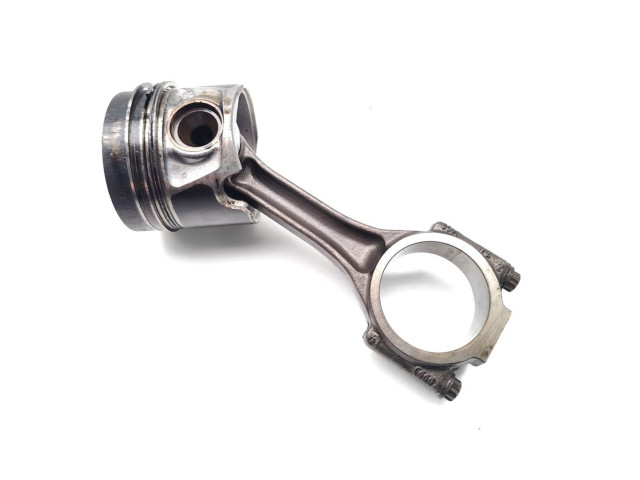  Поршень с шатуном CBAA CBAA  Audi A3 S3 8P  