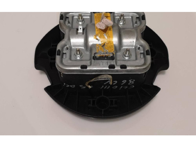 Подушка безопасности водителя 8200677496 Renault Clio III