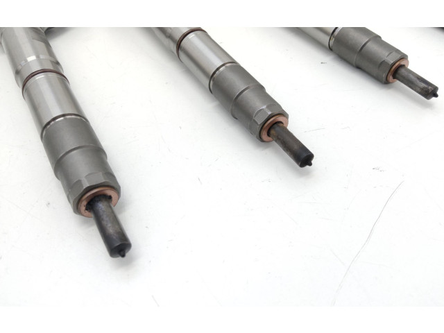 Форсунка 04L130277N, 04L130277N Audi A4 Allroad B9