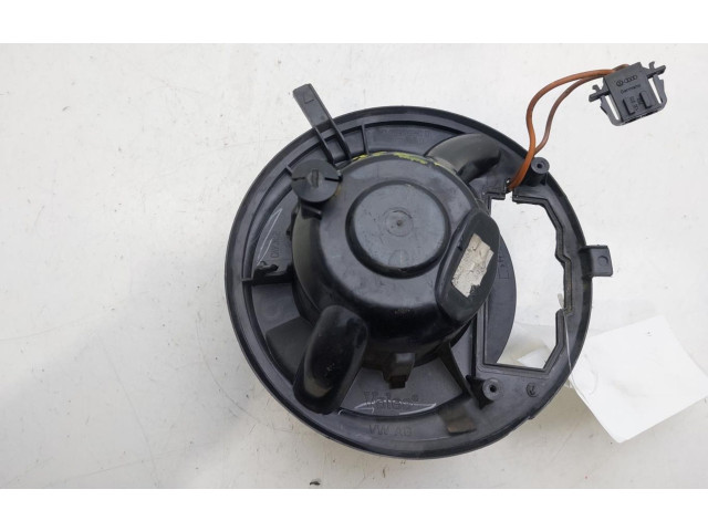 Вентилятор печки 35987694C Volkswagen Jetta V