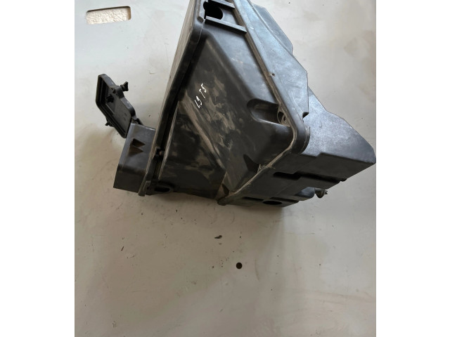 Pojistková skříňka 7H0907613, 7H0907300 Volkswagen Transporter - Caravelle T5 2008