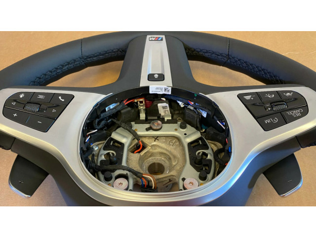 Руль BMW 5 G30 G31 2016- года 32308008186, 32308094548