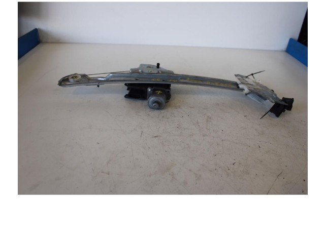 Генератор 9816401780   Peugeot 2008 I      