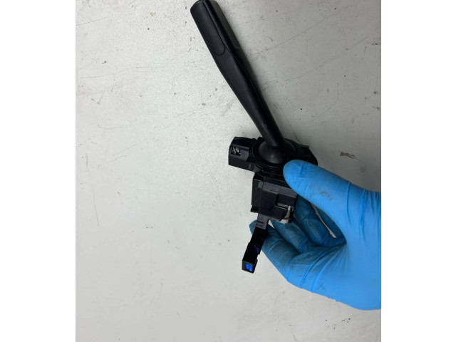 Ручка стеклоочистителей 1K0953519   Volkswagen Caddy