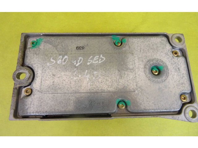 Блок подушек безопасности 0285001456   Volvo V70